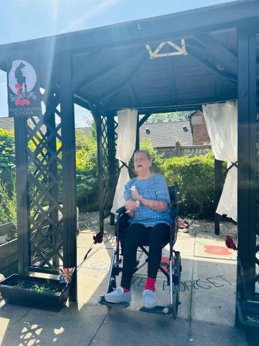 Photo post from Hollins Park Care Home.