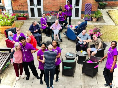 Photo post from Hollins Park Care Home.