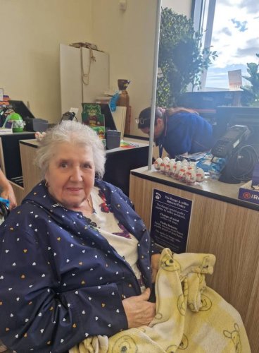 Carousel post from Grangewood Care Home.