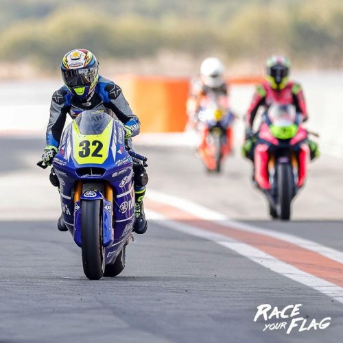 Carousel post from Yamaha Racing Philippines.