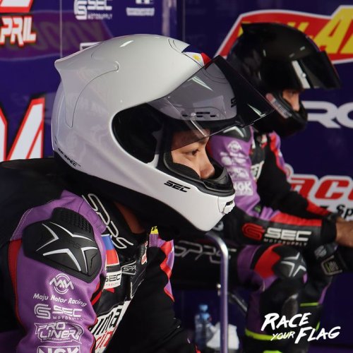 Carousel post from Yamaha Racing Philippines.