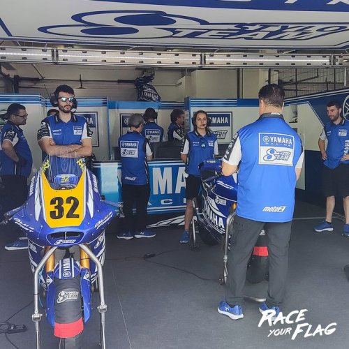 Carousel post from Yamaha Racing Philippines.