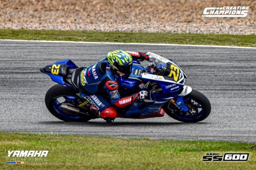 Photo post from Yamaha Racing Philippines.