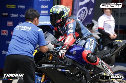 Photo post from Yamaha Racing Philippines.