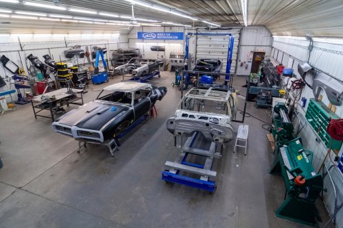 Carousel post from Muscle Car Restorations.