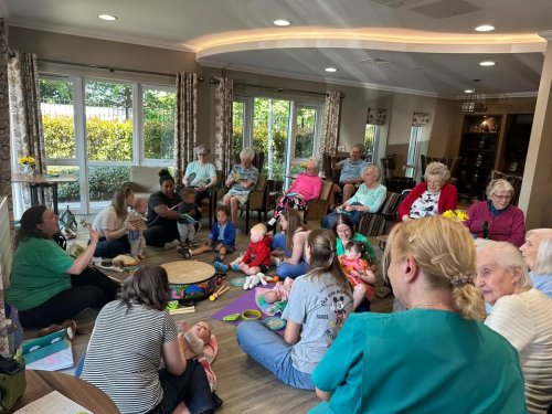 Photo post from Mercia Grange.