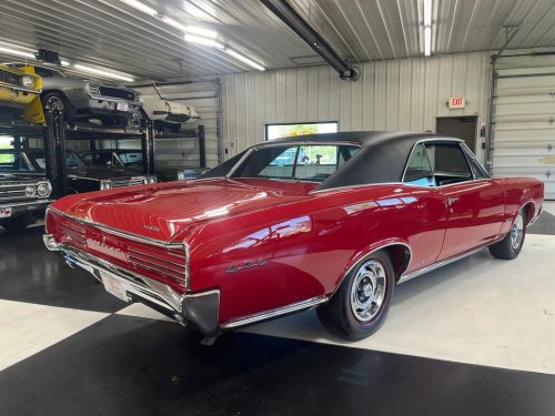 Photo post from Ohio Corvettes and Muscle Cars.