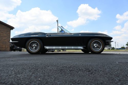Carousel post from Ohio Corvettes and Muscle Cars.
