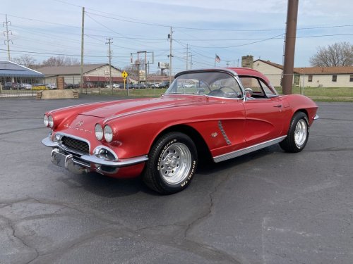 Carousel post from Ohio Corvettes and Muscle Cars.
