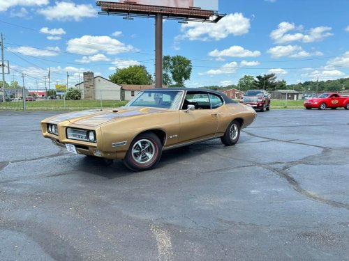 Photo post from Ohio Corvettes and Muscle Cars.
