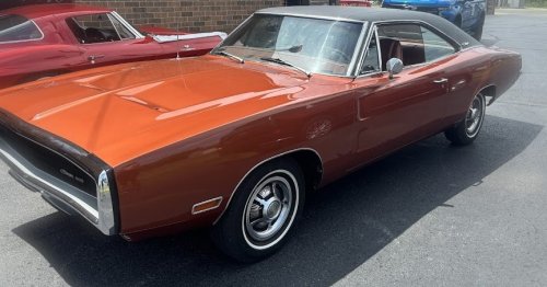 Carousel post from Ohio Corvettes and Muscle Cars.