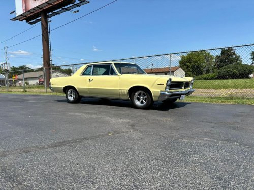 Photo post from Ohio Corvettes and Muscle Cars.