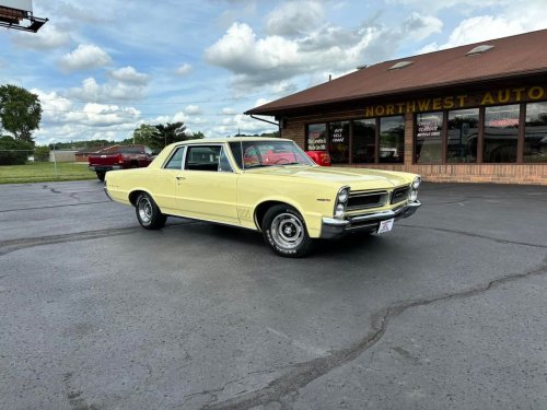 Carousel post from Ohio Corvettes and Muscle Cars.