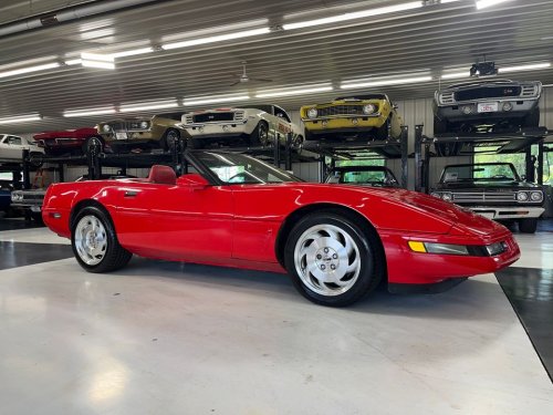 Carousel post from Ohio Corvettes and Muscle Cars.