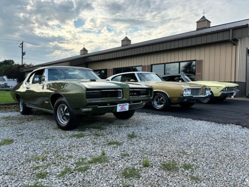 Photo post from Ohio Corvettes and Muscle Cars.