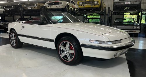 Carousel post from Ohio Corvettes and Muscle Cars.