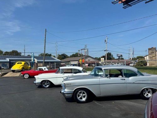 Carousel post from Ohio Corvettes and Muscle Cars.