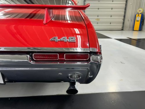 Photo post from Ohio Corvettes and Muscle Cars.