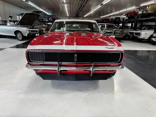 Carousel post from Ohio Corvettes and Muscle Cars.