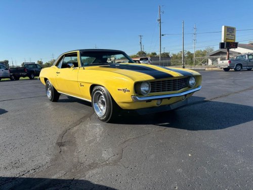 Photo post from Ohio Corvettes and Muscle Cars.