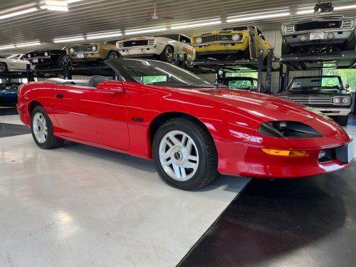 Photo post from Ohio Corvettes and Muscle Cars.