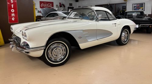 Carousel post from Ohio Corvettes and Muscle Cars.