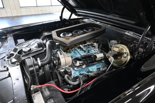 Carousel post from Ohio Corvettes and Muscle Cars.