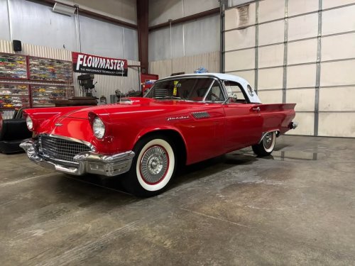 Carousel post from Ohio Corvettes and Muscle Cars.