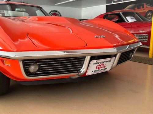 Carousel post from Ohio Corvettes and Muscle Cars.