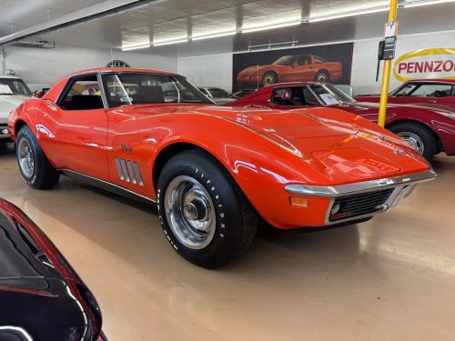 Carousel post from Ohio Corvettes and Muscle Cars.