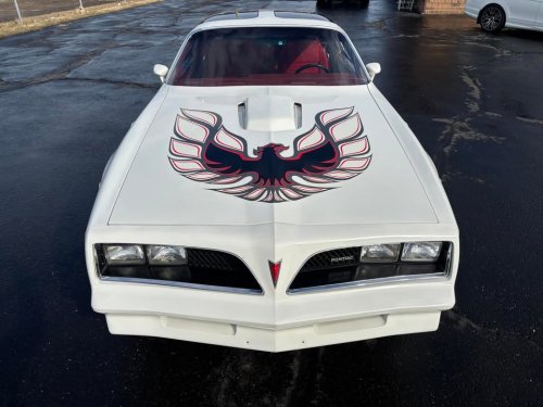 Carousel post from Ohio Corvettes and Muscle Cars.