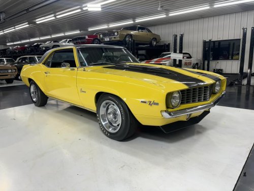 Photo post from Ohio Corvettes and Muscle Cars.