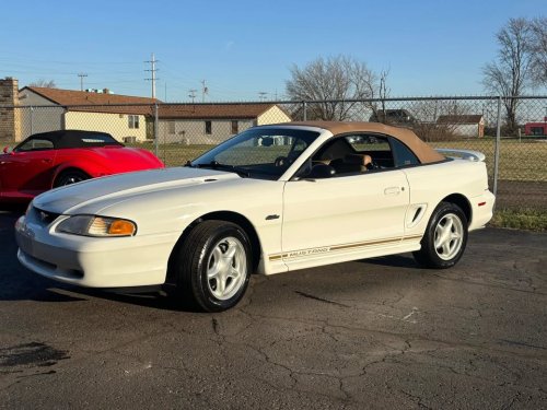 Carousel post from Ohio Corvettes and Muscle Cars.