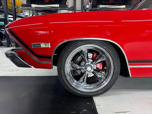Carousel post from Ohio Corvettes and Muscle Cars.