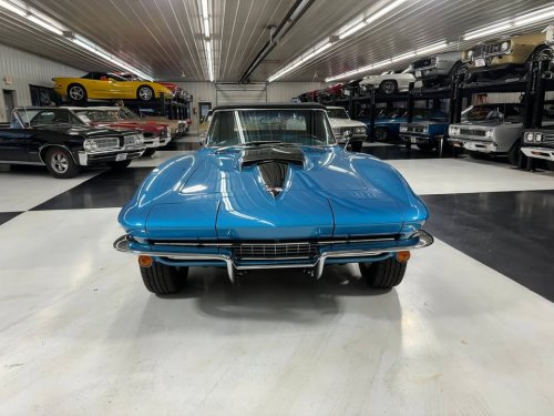 Carousel post from Ohio Corvettes and Muscle Cars.