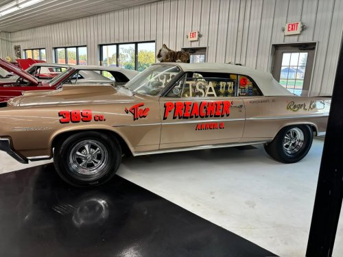 Photo post from Ohio Corvettes and Muscle Cars.