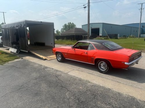Carousel post from Ohio Corvettes and Muscle Cars.