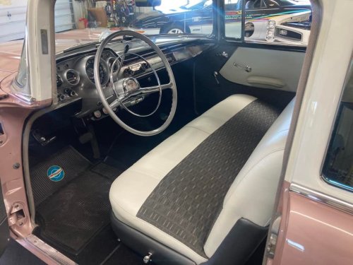 Carousel post from Ohio Corvettes and Muscle Cars.