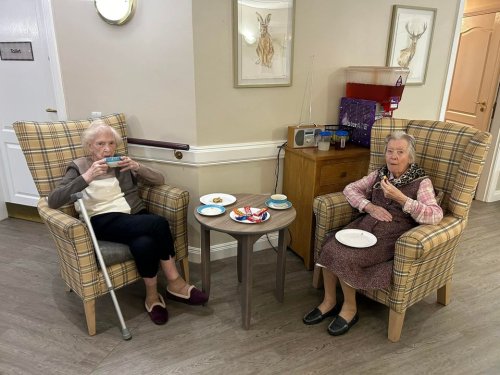 Carousel post from Collingwood Court care home.