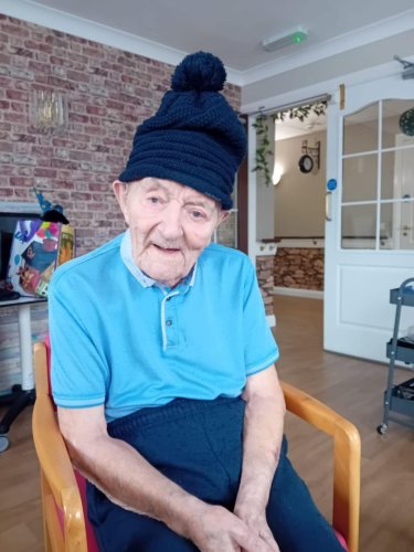 Carousel post from Collingwood Court care home.
