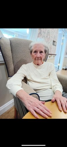 Carousel post from Collingwood Court care home.