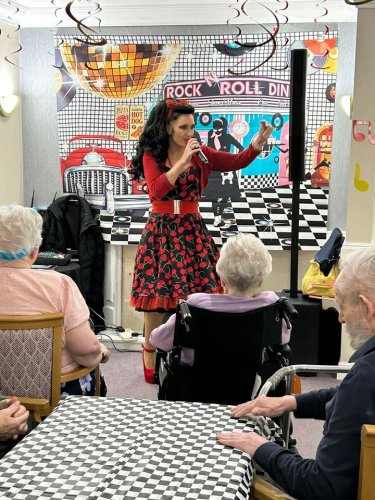 Carousel post from Collingwood Court care home.