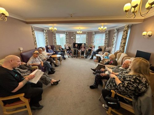 Carousel post from Collingwood Court care home.