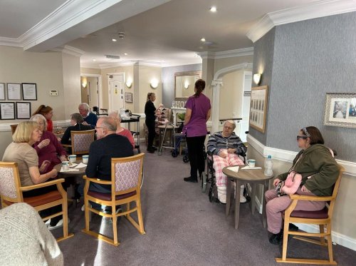 Carousel post from Collingwood Court care home.