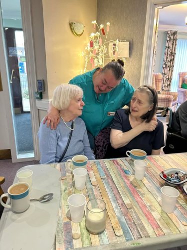 Carousel post from Collingwood Court care home.