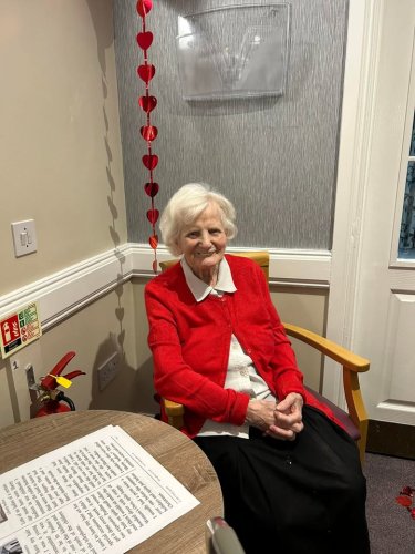 Carousel post from Collingwood Court care home.