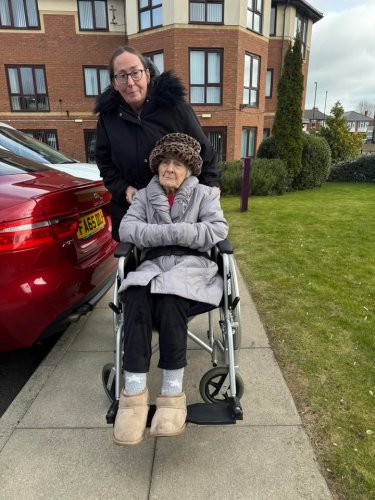 Photo post from Collingwood Court care home.