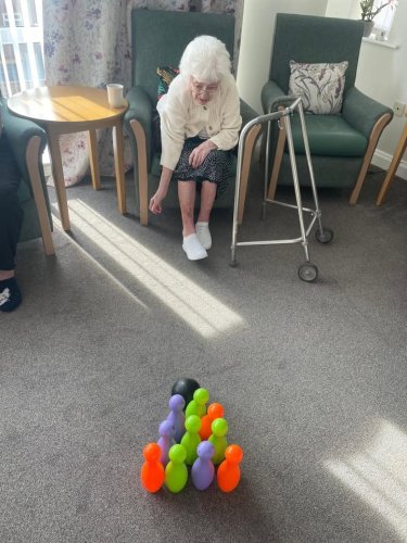 Carousel post from Collingwood Court care home.