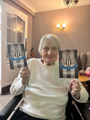 Carousel post from Collingwood Court care home.