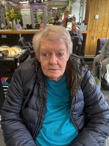 Carousel post from Collingwood Court care home.